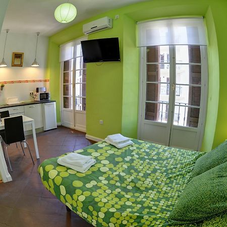 Apartamentos Gold Málaga Dış mekan fotoğraf