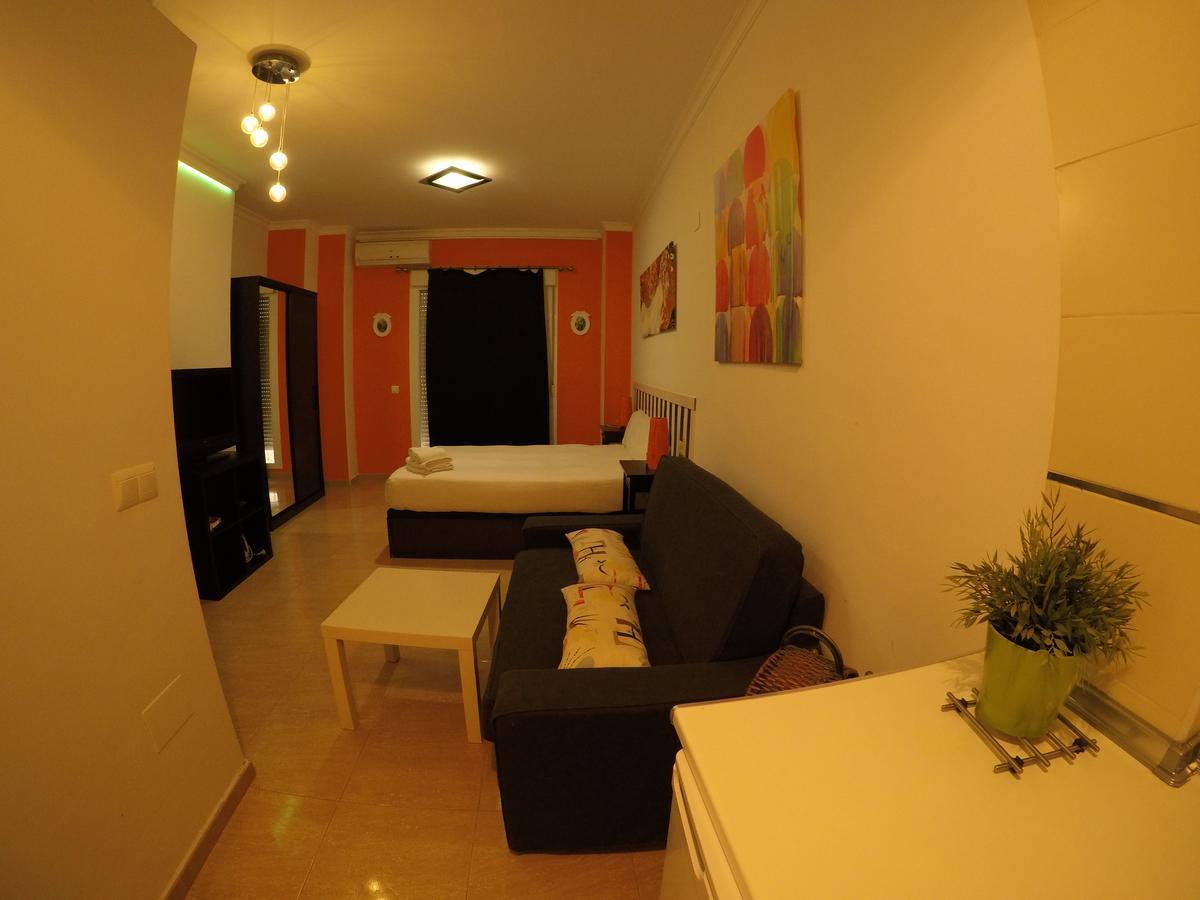 Apartamentos Gold Málaga Dış mekan fotoğraf